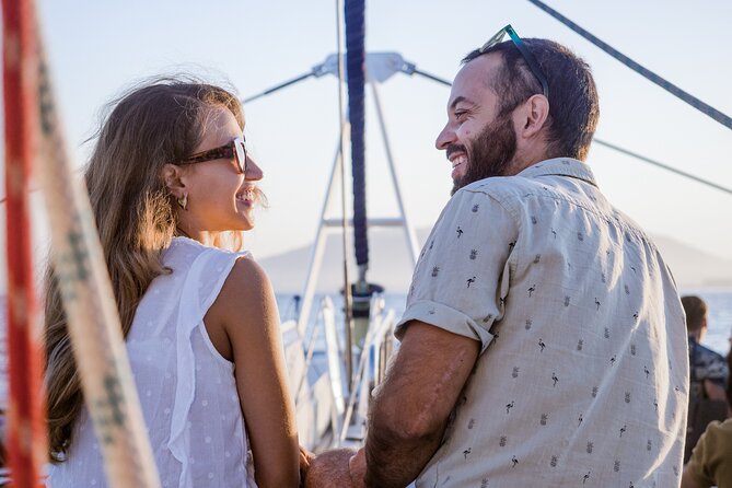 A day at Sea aboard Mundo Marino Catamaran in Valencia - Port Saplaya swim stop: bow nets, anchoring time, and staying comfortable