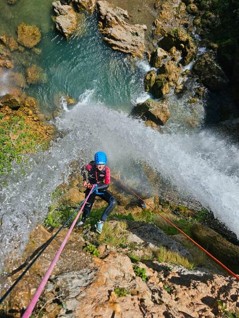 Anna: Gorgo de la Escalera Water Canyoning - Timing tips, from arrival to waiting for the rappel