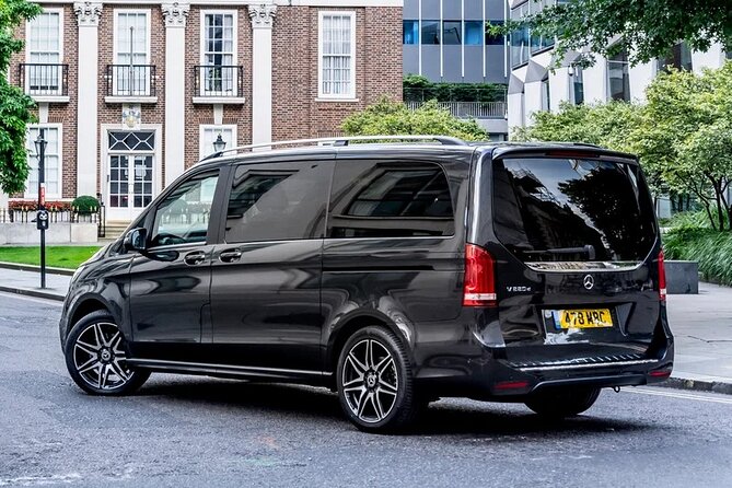 Arrival Transfer Valencia Airport VLC to Valencia City by Minivan - From Valencia Airport VLC to your door in Valencia city