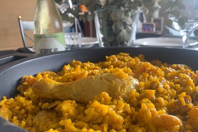 Authentic Paella Dinner in Valencia - The 8:00 pm timing and how to plan your day around it