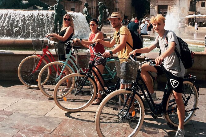 Bike Grand Valencia Private Tour - Stop 1: Torres dels Serranos, One of Valencia’s Original Gate Lines