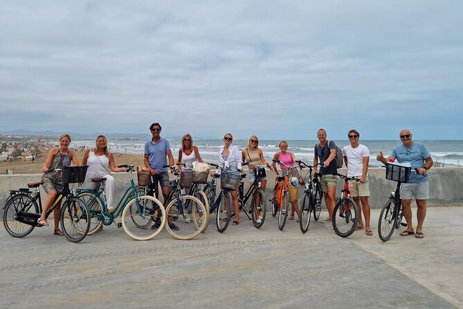 Bike Grand Valencia Private Tour - Stop 2: Jardín del Turia, Tropical Plant Life, Roman Ruins, and Park Gulliver