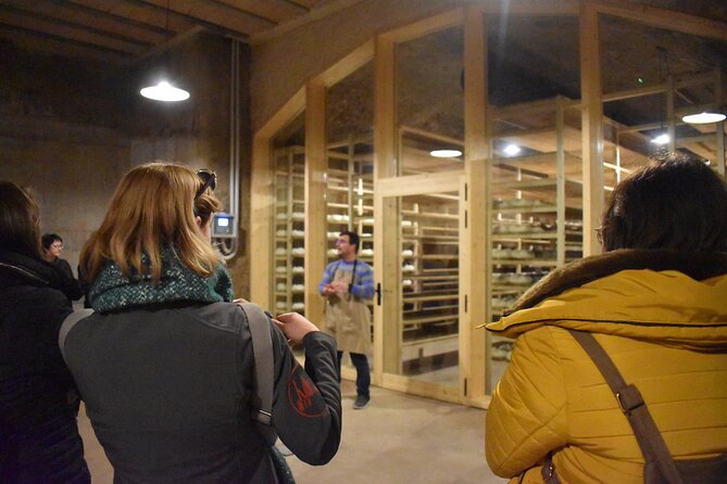 Cheese Factory Workshop with Wine Tasting in Requena, Valencia - Quick hits before you go