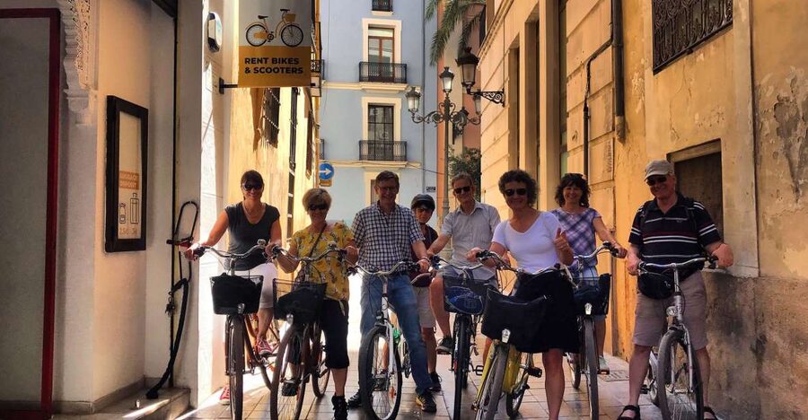 City of Arts & Sciences Tour on Bicycle, E-Bike or E-Step - Serranos Gates to Turia Park, the ride that sets the tone