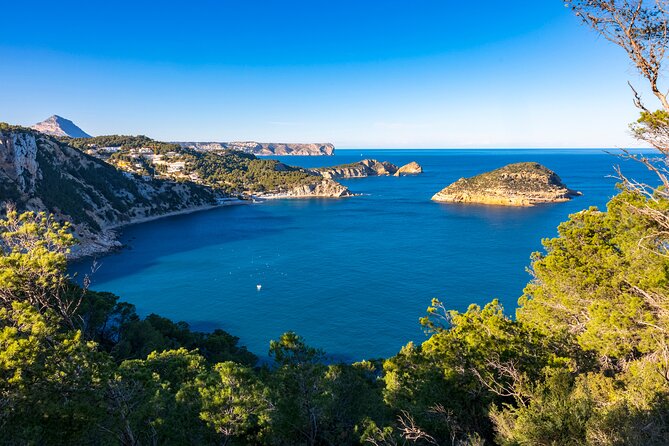 Coastal Cliffs & Beaches: Private Full Day Tour - Should You Book This Private Cliffs and Beaches Tour?