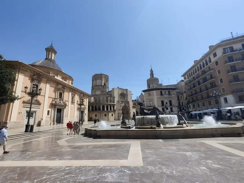 Discover Valencia yourself with a Playful walking tour! - Should You Book This Playful Valencia Walk?