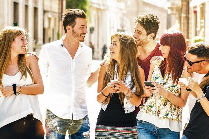 e-Scavenger hunt Valencia: Explore the city at your own pace - How the e-hunt feels in Valencia’s real streets