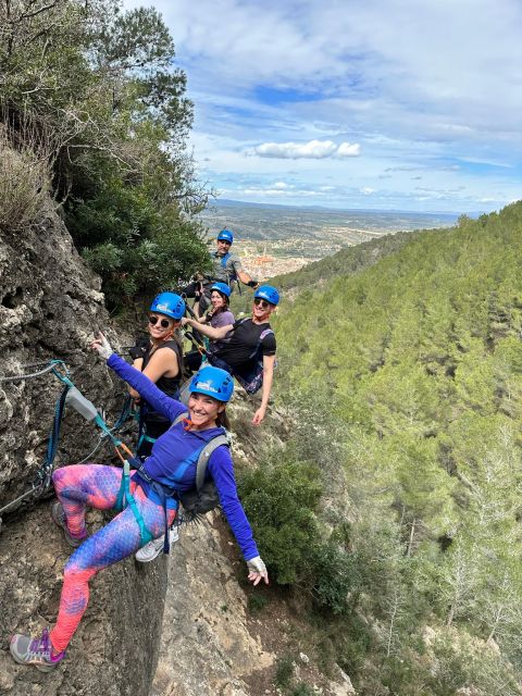 Enguera - The 4-hour flow: from iron clamps to zip line and finishing abseils