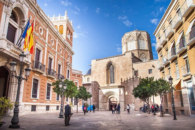 Essential Valencia and World Heritage Sites (English) - Key Points at a Glance