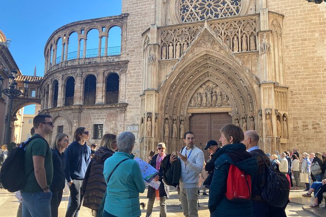 Essential Valencia and World Heritage Sites (English) - Tribunal de las Aguas and Why the Water Court Still Matters