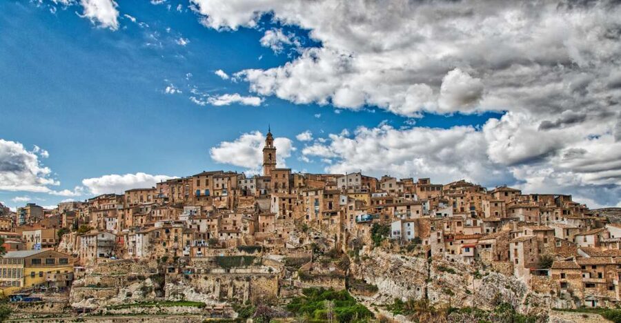 From Valencia: Bocairent and Covetes dels Moros Day Trip - Price and Value: Is 170 Per Person Fair for What You Get?