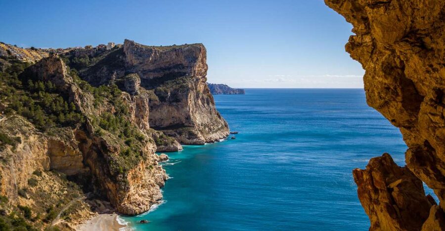 From Valencia: Cala del Moraig Hiking & Beach Trip - Cova dels Arcs, the sea punching through stone