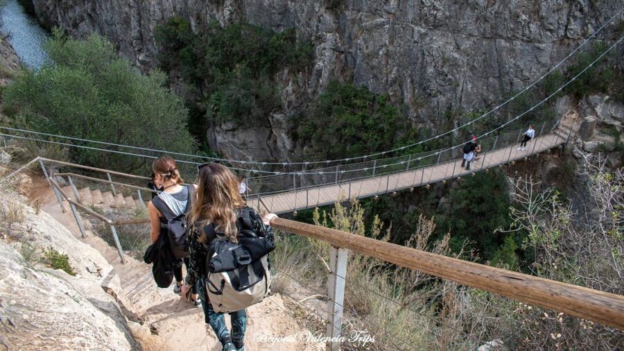From Valencia: Chulilla, Turia Canyon, Hanging bridges... - Fitness, safety, and what to bring (so you don’t regret your shoes)