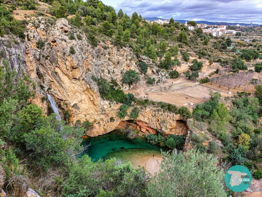 From Valencia: Hiking Tour to Two Stunning Waterfalls - Lunch in Buñol: picnic time and how to make it work