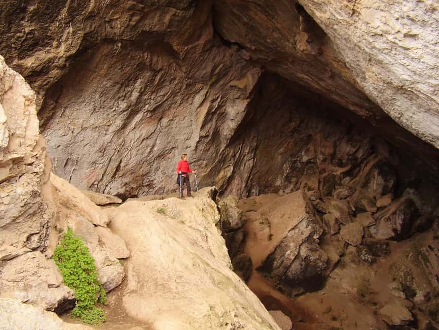 From Valencia: Montanejos Guided Hike with Natural Pools - Montanejos in a Day: Why the Chorro and Thermal Pools Work
