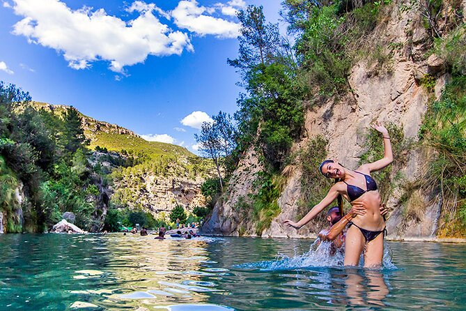From Valencia: Montanejos Thermal Spring & Girlfriend Waterfall - Montanejos thermal baths at Fuente de los Baños: why 25°C is a big deal