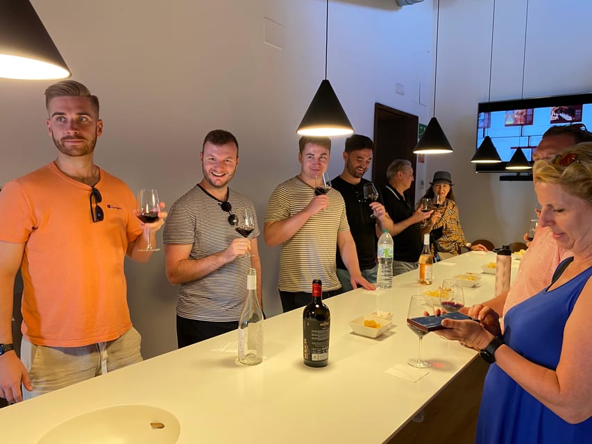 From Valencia: Utiel-Requena Wine Tour and Traditional Lunch - Lunch at a traditional Spanish restaurant: the reset you need