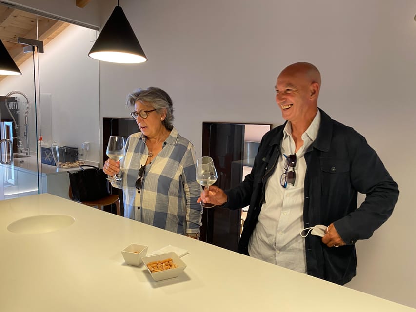 From Valencia: Utiel-Requena Wine Tour and Traditional Lunch - Price and value: what $265 buys you in real terms