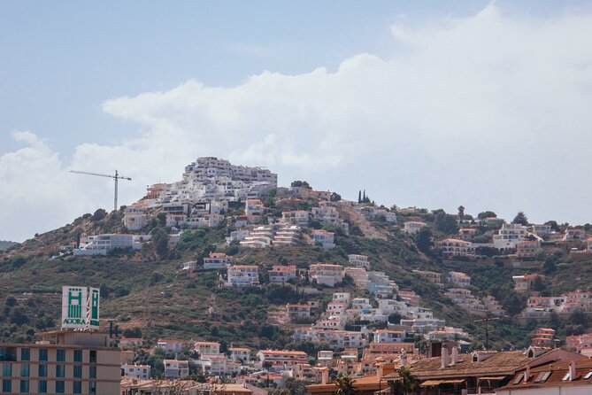 Full Day Tour to Peñíscola from Valencia - Getting there in an air-conditioned van, and what 8 hours really means
