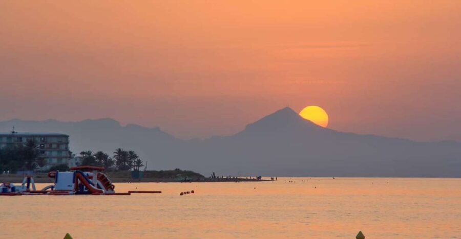 Gandia: Sunset at sea from Gandia - Should You Book Sunset at Sea From Gandia?