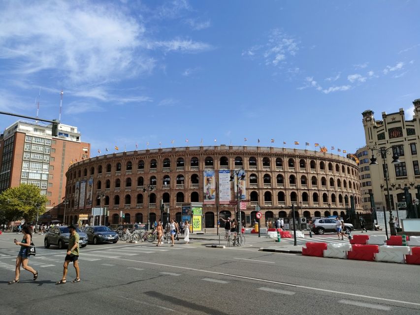 Grand City Bike Tour of Valencia - Price and value: where the $65 fits best