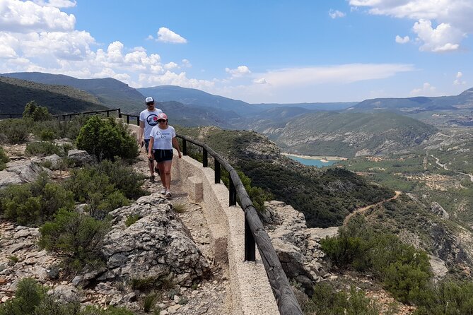 Guided 4x4 Adventure Tour in Valencia - A half-day 4x4 escape from Valencia into Sot de Chera