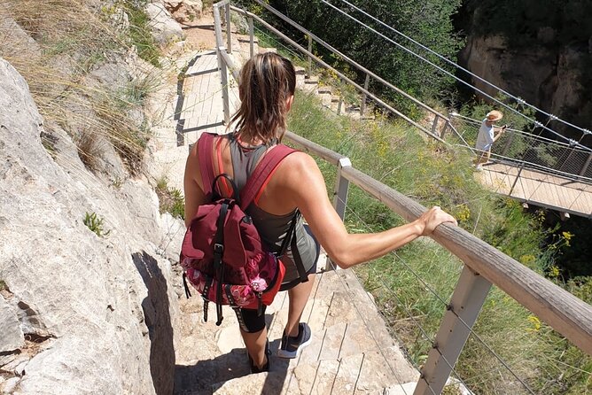 Hike Hanging Bridges and Canyon Túria - Chulilla - OFFICIAL GUIDE - Loriguilla Reservoir and the Climb to Vallfigueras Ravine