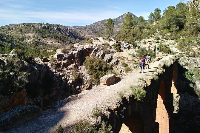 Hike to the Roman aqueduct Peña Cortada - From Valencia to Calles: the 9:30 am start and how the timing works