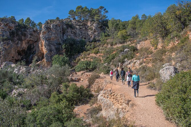 Hiking Experience between Waterfalls in Buñol from Valencia - The long lunch break: the secret to enjoying the second half