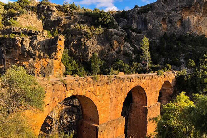 Hiking Tour of the Roman Aqueduct of Peña Cortada and Ruta de Agua - Why the Peña Cortada aqueduct hike feels special in Valencia province
