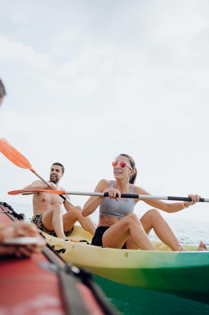 Kayak rental in the Marina of Valencia - From Yellow Awning to Your Locker: The Part That Makes the Experience Easier