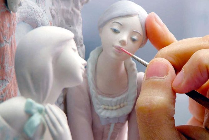 Lladro Factory Visit and Paella Lunch at the Beach - Lladró Porcelain Meets the Beach in One Easy Day