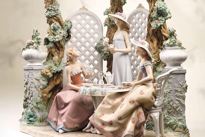 Lladro Factory Visit and Paella Lunch at the Beach - Who should book, and who should skip it