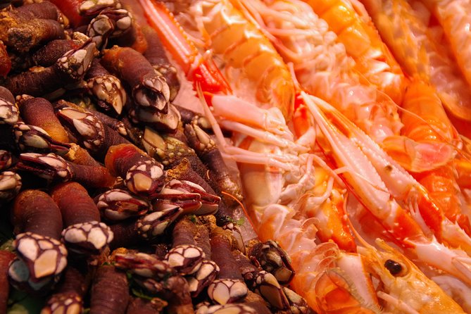 Luxury Authentic Tapas Tour - Silk Exchange and Old Landmark Stops That Add Context