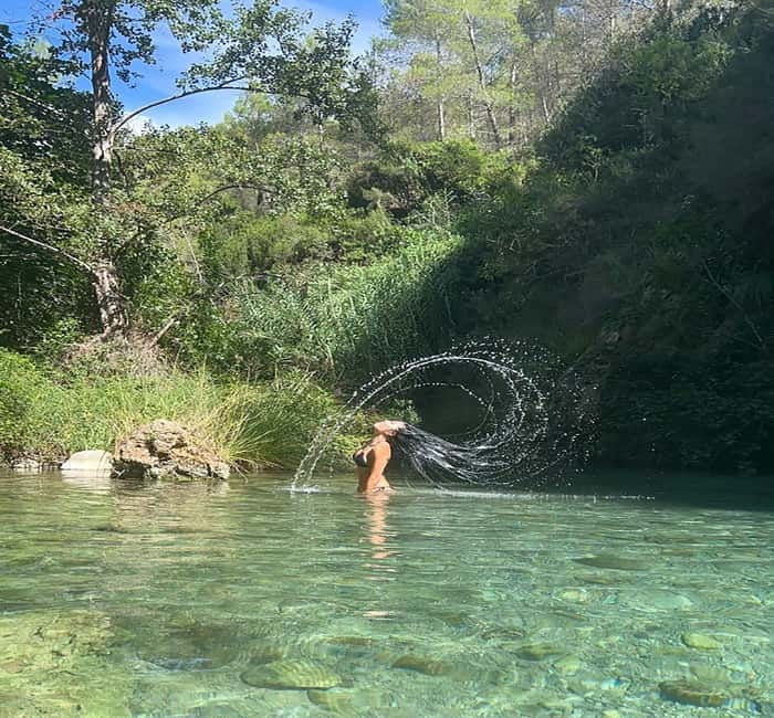 Montanejos Thermal Springs and Waterfall, food included - Key highlights that make this Montanejos trip work