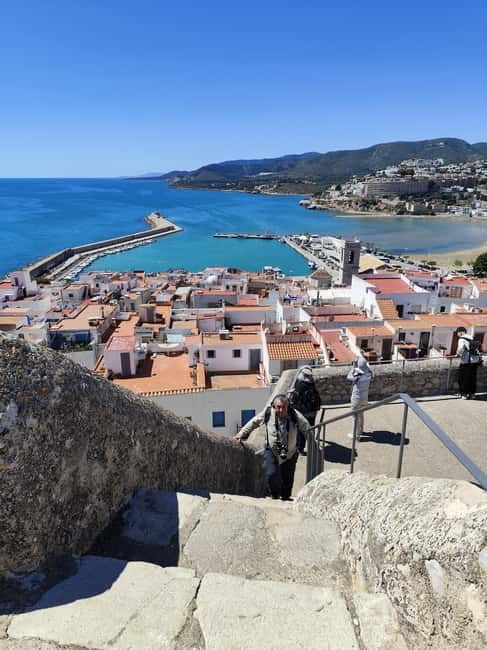 Peñiscola: Castle & Walled City Spanish Guided Tour - Why Peñíscola’s walled center feels different by the sea