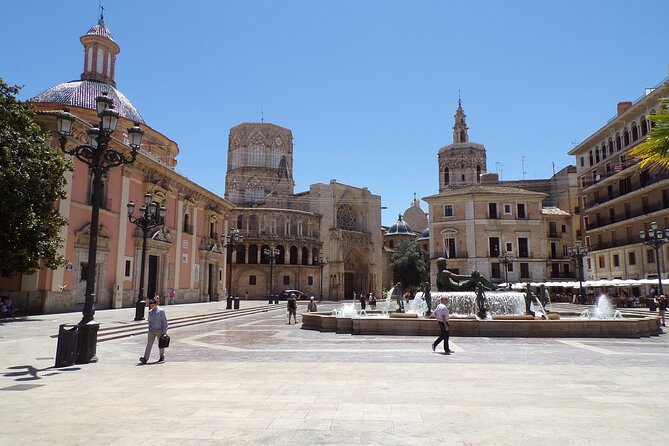 Private Tour of Valencia with Official Guide - Iglesia de los Santos Juanes: a quick stop with real significance