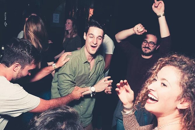 Pub Crawl Tour in Valencia - Fox Congo: The Long Finale and a Way to Keep the Party Going