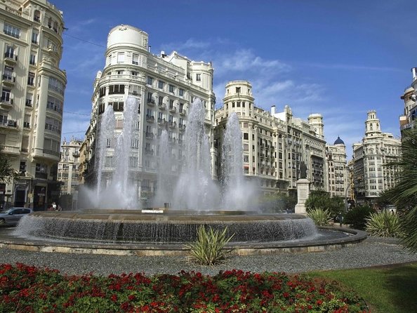 Shore Excursion: City Tour with Tapas in 11th Century Monument - Key highlights worth showing up for