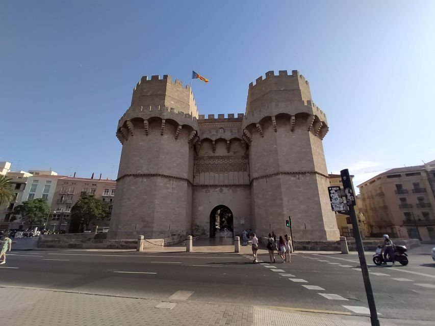 Small-Group Medieval Valencia Walking Tour - Licensed Guide - The practical stuff: pace, distance, and how to get the most