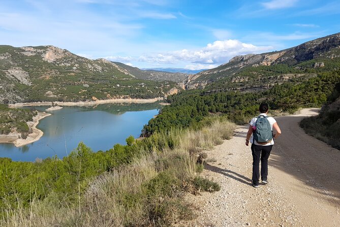 Stunning Hike around Buseo reservoir - Why the Buseo Reservoir Loop Feels Like a Swiss-Style Escape