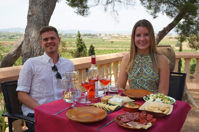 Tapas in the vineyards - Key things that make this tour worth your time