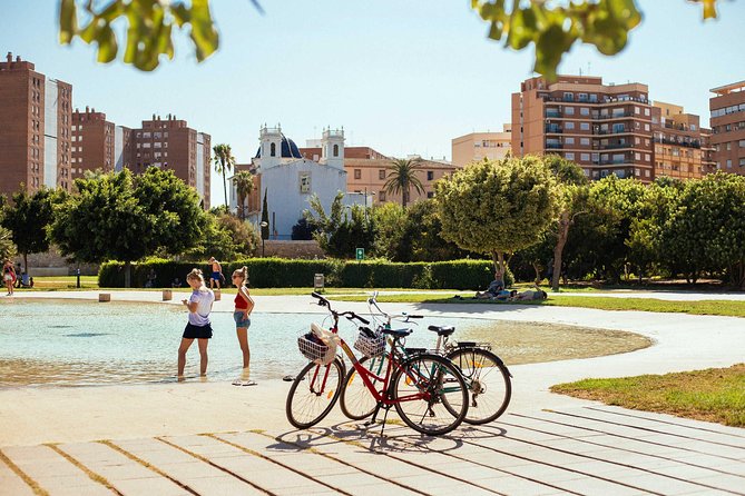 The Beauty of Valencia by Bike: Private Tour - Mercado Colón and the Style Shift to the Modern Neighborhood