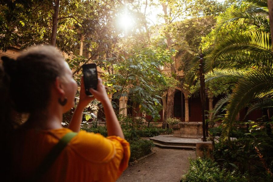 Valencia: 1.5-Hour Private Kick-Start Tour with a Local - Getting the Latest Tips and Tricks on Where to Eat and Unwind