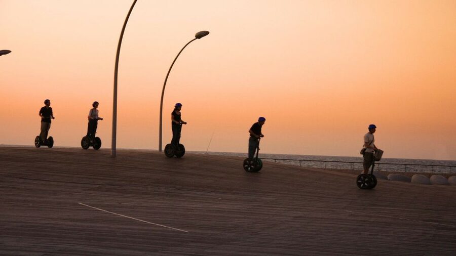 Valencia: 1 Hour Segway Tour at Night - Gliding Toward Plaza de la Virgen and the Valencia Cathedral at Night