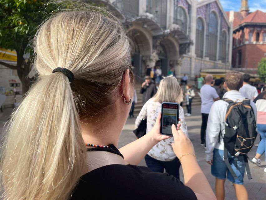 Valencia: 2-in-1 Biking and Walking Audio-Guided Route - How the 8-day audio access actually helps you see more