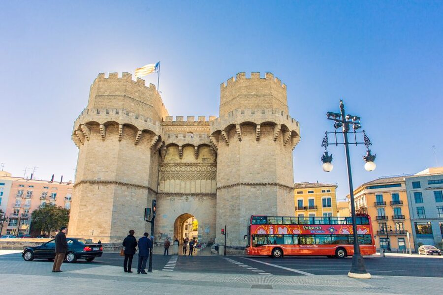 Valencia: 24 or 48-Hour Hop-on Hop-off Bus Ticket - The Audio Guide: Headphones, Timing, and 10+ Languages