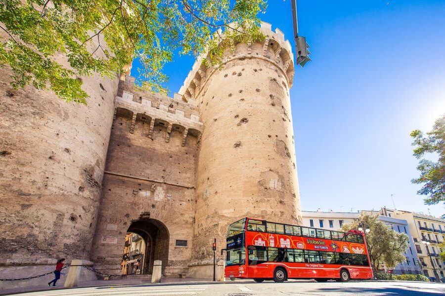 Valencia: 24 or 48-Hour Hop-on Hop-off Bus Ticket - How to Plan Your Day With This Bus Loop