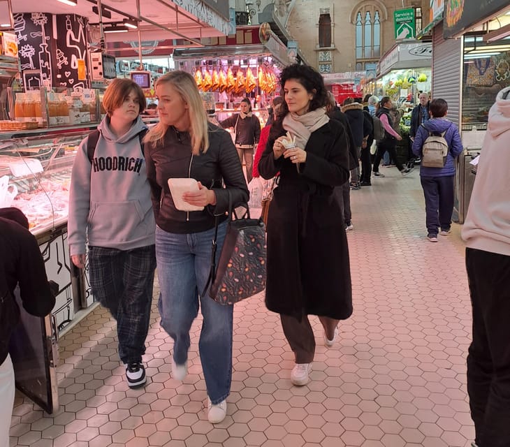 Valencia: Authentic Tapas & Drinks with a Local - Meeting Point to Catedral: The Route in Plain Terms