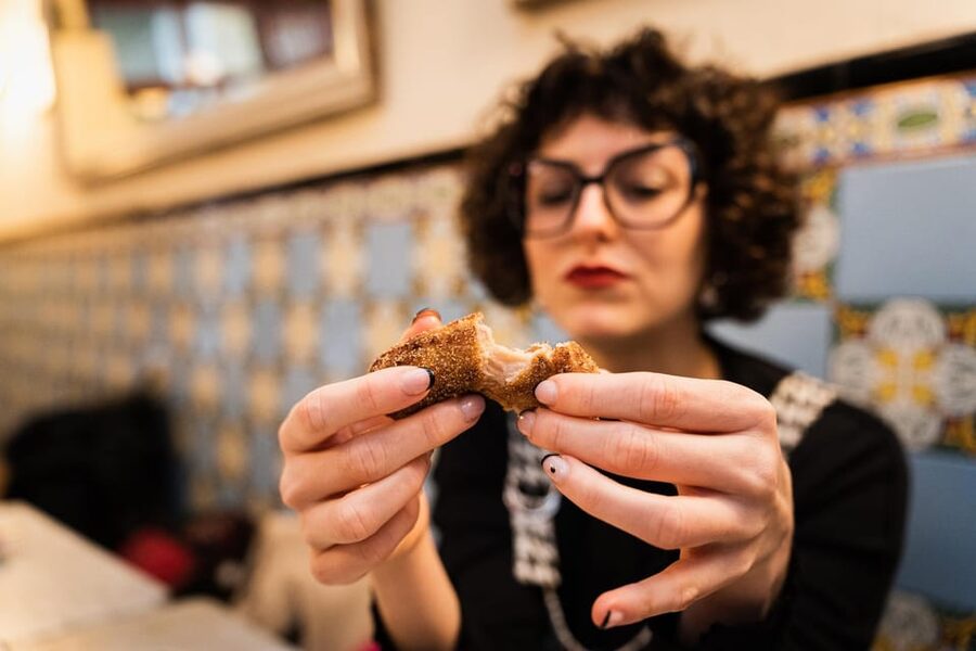 Valencia: Authentic Tapas & Drinks with a Local - Esgarraet and Clóchinas: Real Valencia Plates, Not Tourist Versions